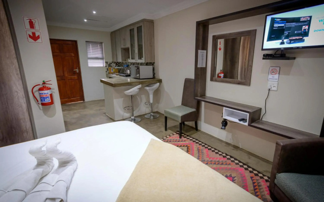 Sangiro Game Lodge
