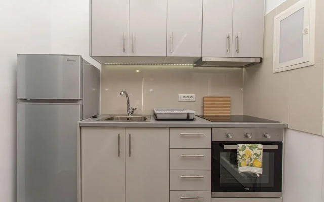 Oniropetra Apartaments
