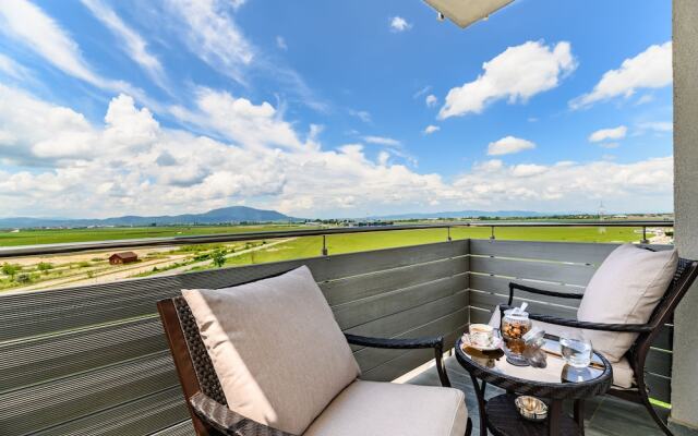 Luxury Apartment Avantgarden 3