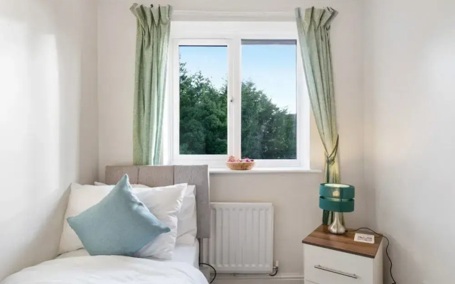 East Midlands House