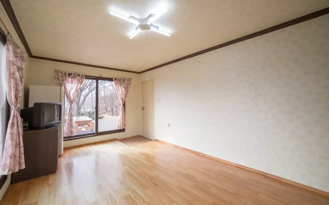 Ganghwa Wellbeing House Pension