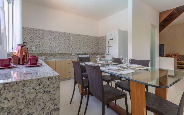 Casa com piscina a 400m da praia MSR003