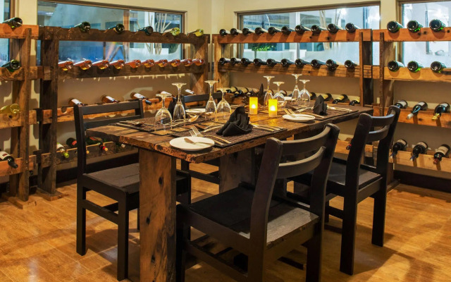 Taprobana Wadduwa by Asia Leisure