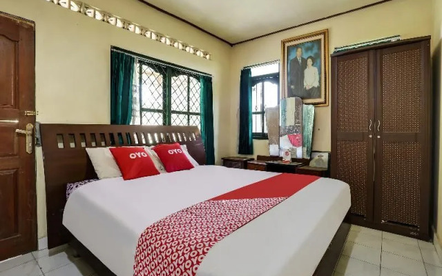 Oyo Homes 91094 Desa Wisata Banyuatis
