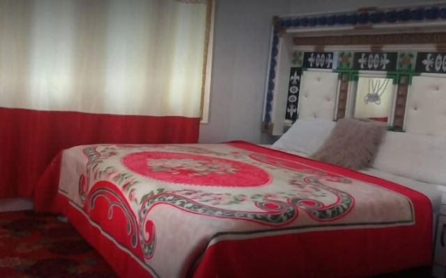 Iceland Hotel & Restaurant