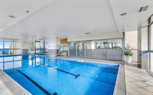 Solaire Apartments