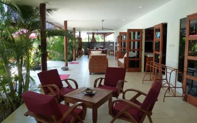 Villa Damai