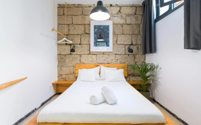 Cathedral Apartment
