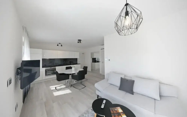 Luxury Majpruz Suites