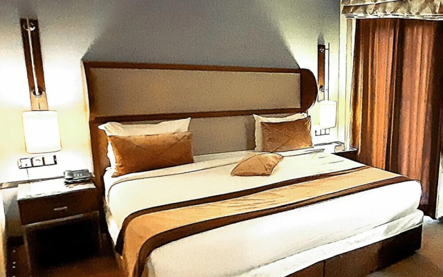 Hotel Azdif