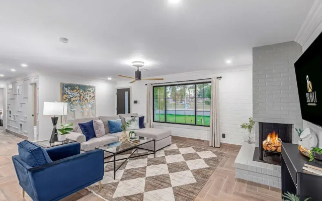 NEW Sundancer Oasis Old Town Pool Spa Rooftop Deck