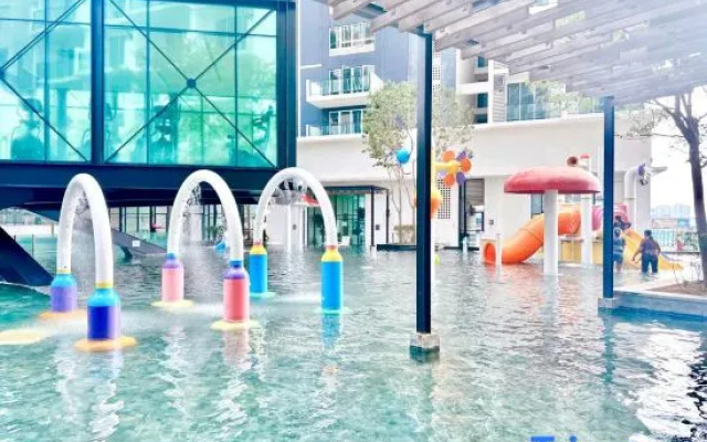 New! the Shore Residences 3Br Luxury I Direct Access to Shopping I 6-10Pax I 10MinsJonker – Pool – Malacca