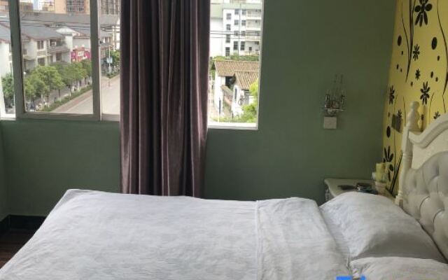 Yuxi Xingyun Hotel (Nie'er Park)