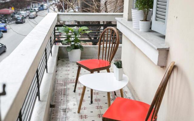 #FLH - Authentic Retro Flat in City Center