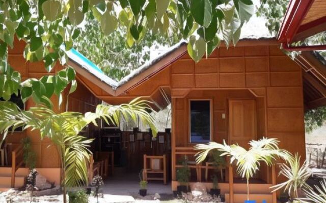 Babylon Oslob Coast Guesthouse