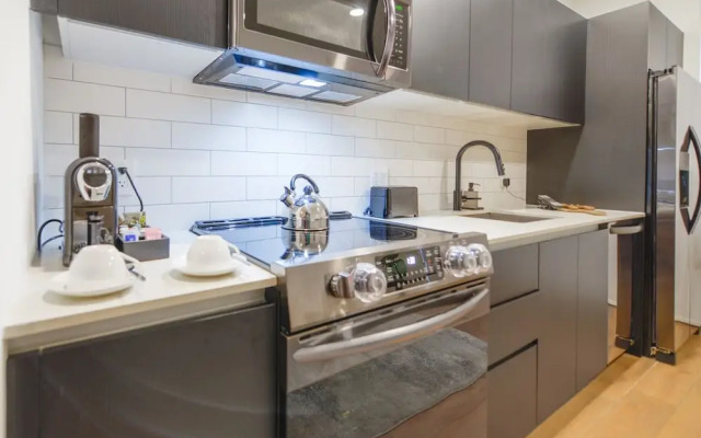 Bayside Luxury Studio Near Bayfront Park