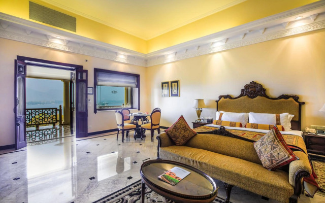 The Lalit Laxmi Vilas Palace