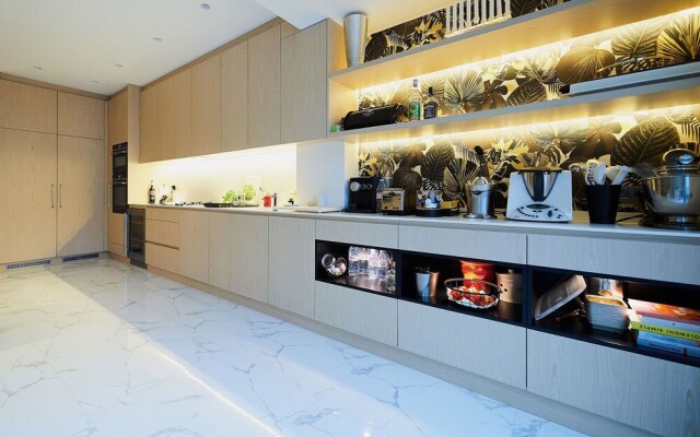 Suites 124