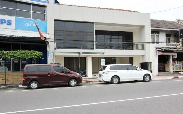 RedDoorz near Malioboro Mall 2