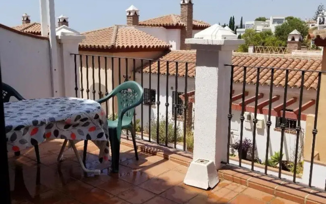 Spaciously Cosy Apartment 5b close to beach