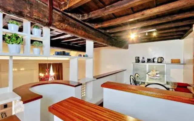 Pantheon Lyuxury Apartment