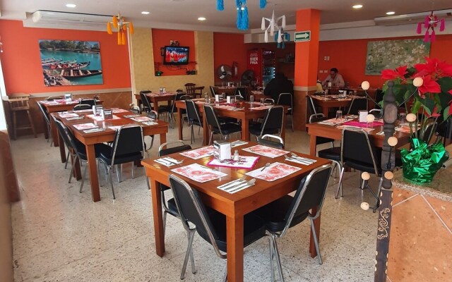 Hostal Plaza Jacona