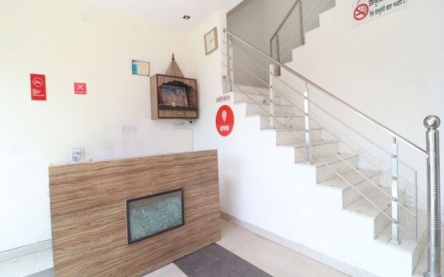 OYO 12664 Hotel Kailash Regency