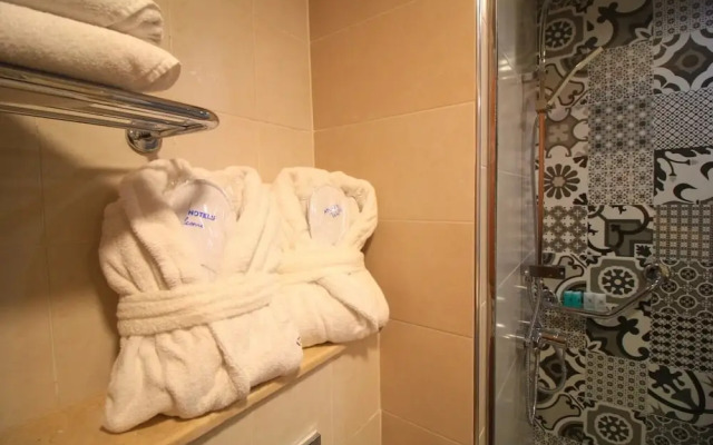 Casa Mia Family Suites