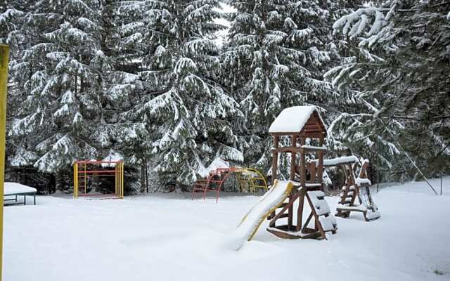 Ski Lake Cottage Krpacovo