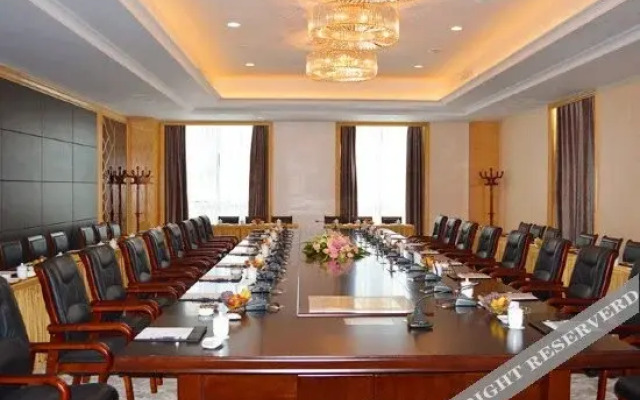 Chongzhou Zhongsheng Hotel