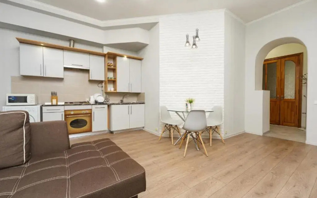 Apartment Zhukovskogo 17