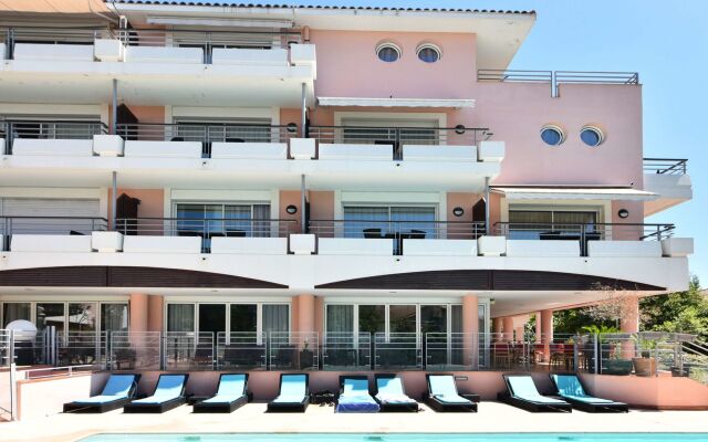 Zenitude Hôtel-Résidences Le Cannet