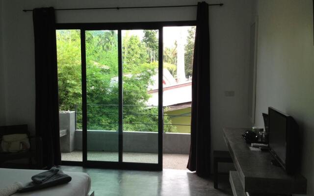 Sairee Sairee Guesthouse