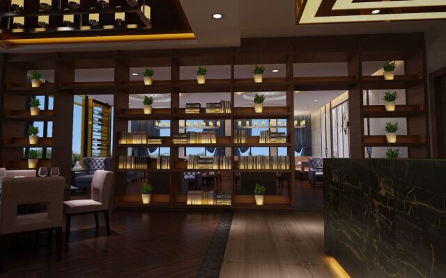 Jasper International Hotel