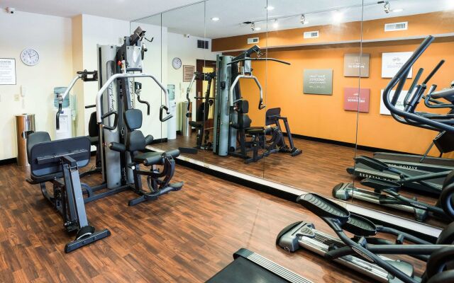 Holiday Inn Express Rochester South - Mayo Area by IHG