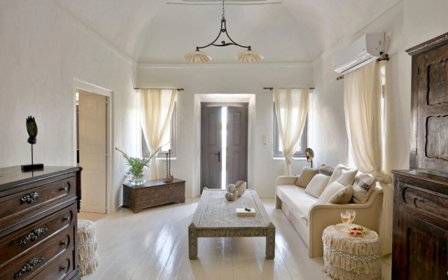 Alia Mansion by K&K