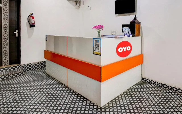 OYO Flagship 80608 Hotel Relax Inn