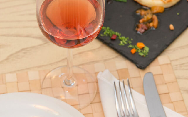 Enavlion Hotel Batagianni