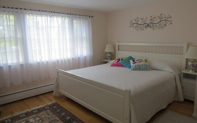 305 Ridgevale Road - Four Bedroom House