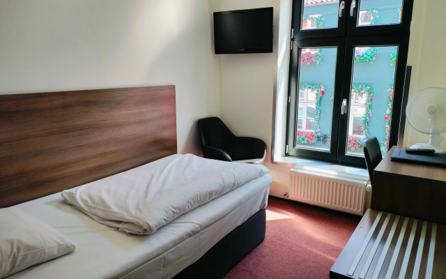 Dancenter Hotel Jomfru Ane