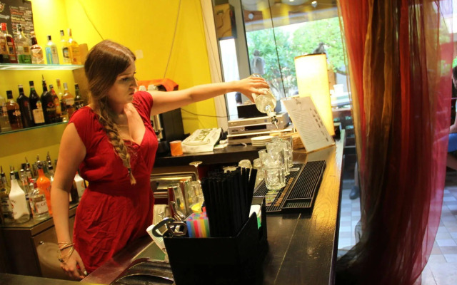 Jammin' Hostel & Bar