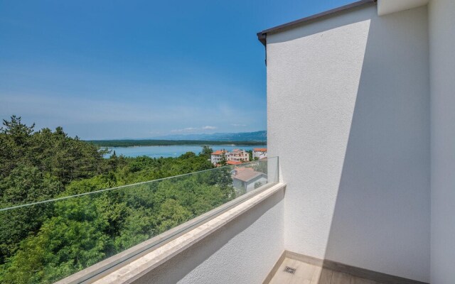 Nice Home in Klimno With Wifi and 3 Bedrooms
