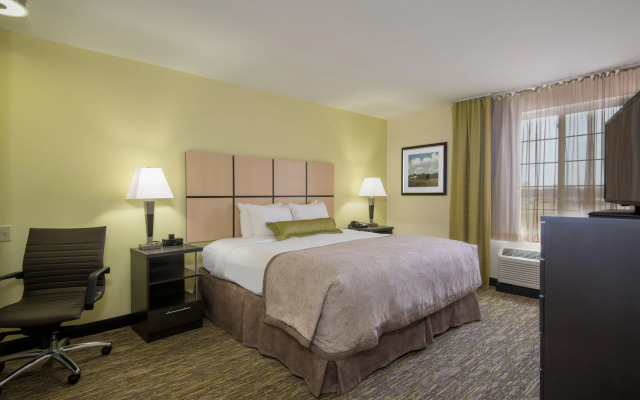 Candlewood Suites Midwest City by IHG