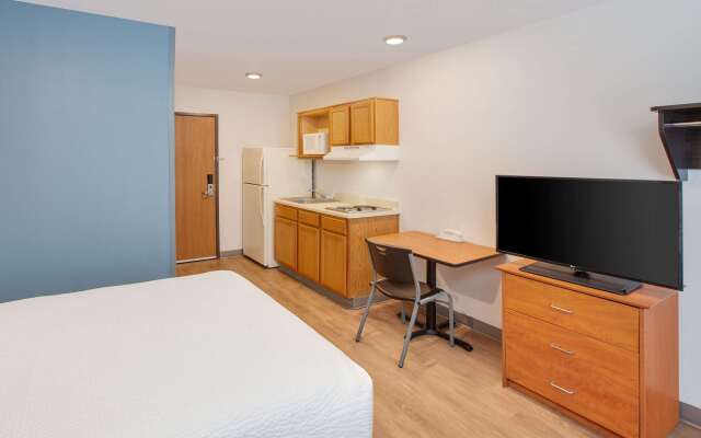 WoodSpring Suites Pharr