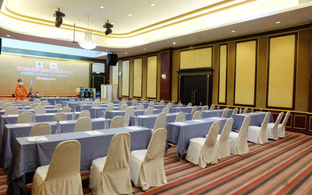 Grand Hill Resort and Spa
