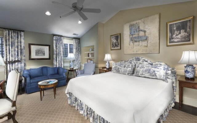 Old Edwards Inn & Spa