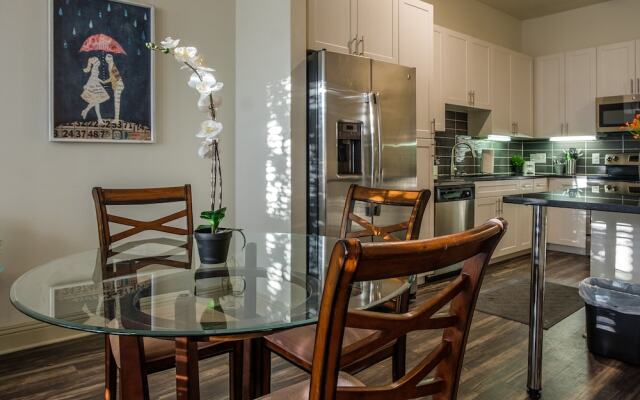 Turtle Creek Apartments by Frontdesk