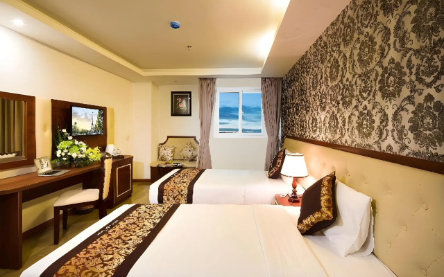 Paris Nha Trang Hotel & Apartment