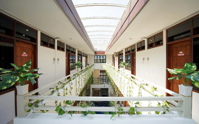 Griya Nina Syariah by OYO Rooms