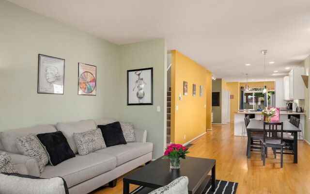 Seattle Vacation Home: The Vineyard